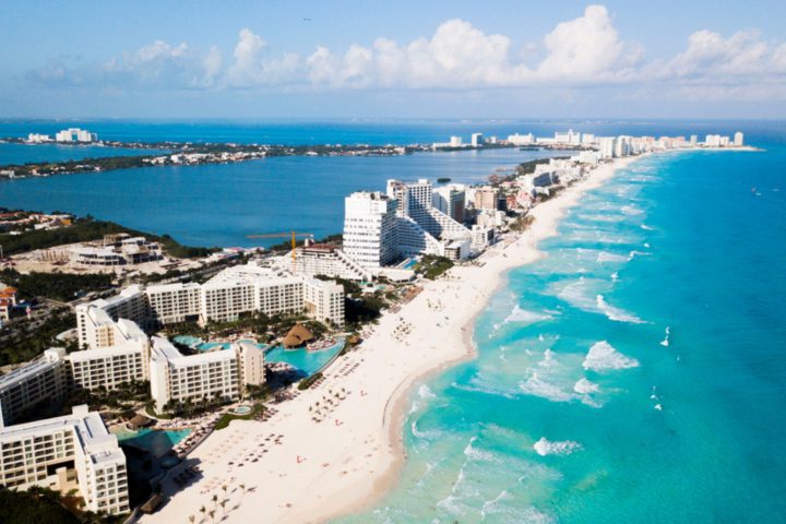 Mexikó eltörli az összes COVID-19 beutazási követelményt, beleértve az egészségügyi űrlapot is