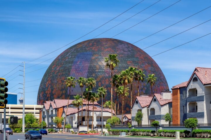 Sphere – Beüzemelték Las Vegas legújabb látványosságát